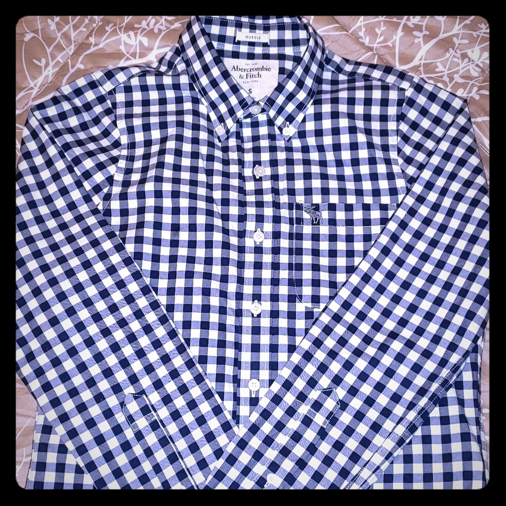 Abercrombie & Fitch Muscle Fit button down shirt